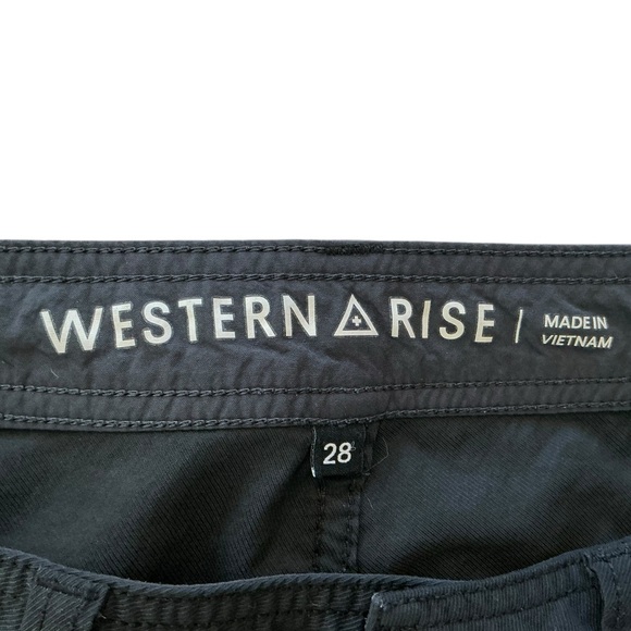 Western Rise AT Pant Men’s 28x30 Slim Black Travel Outdoors Stretch Performance - Picture 9 of 15